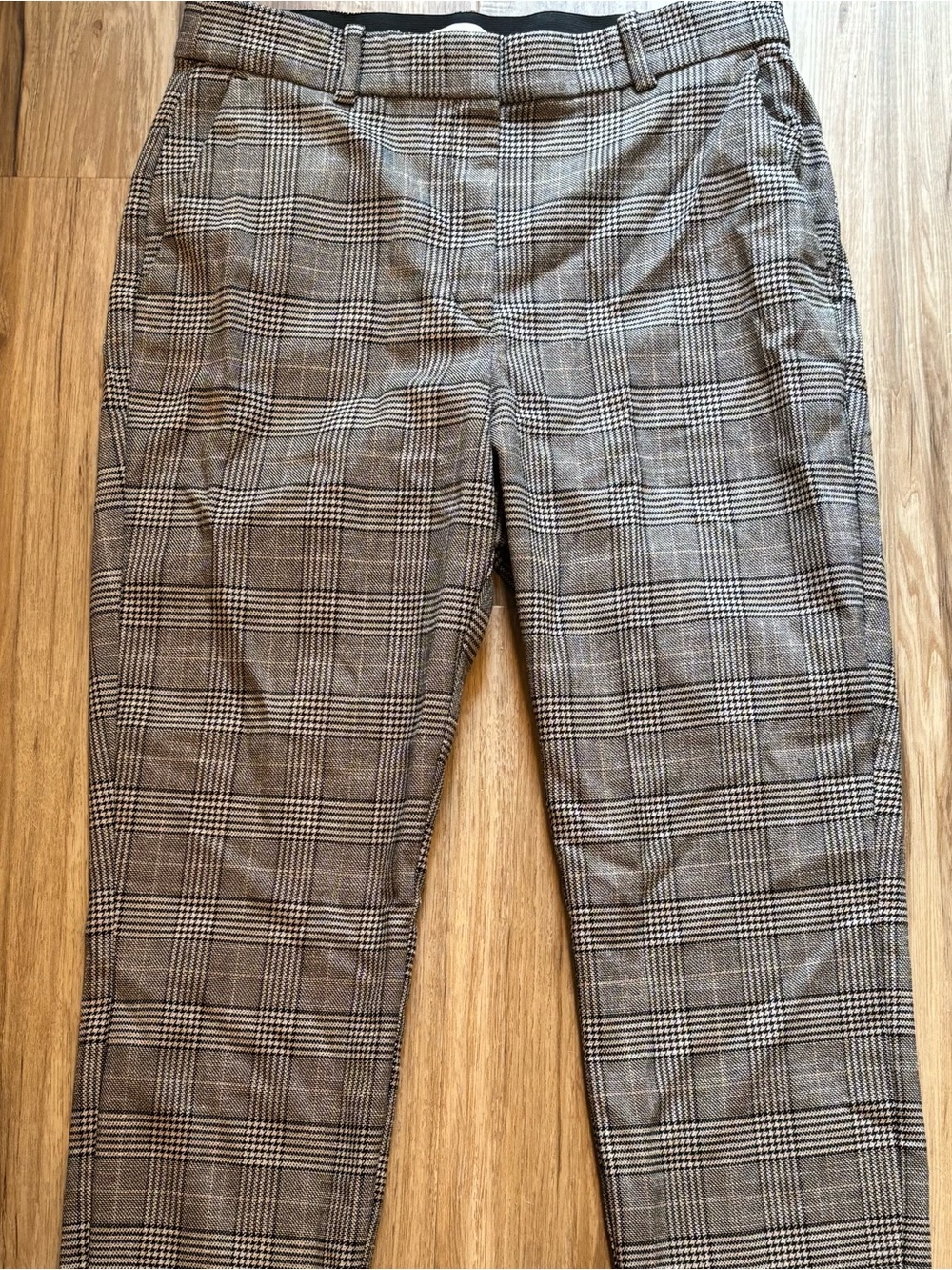 H&M Women’s Beige & Gray Plaid Dress Pants